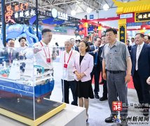 渔博会各大展区水产物琳琅满目 